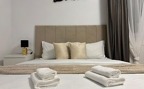 Dream - Hotel Experience With Extraspace, Quietarea, Balcony, Freeparking